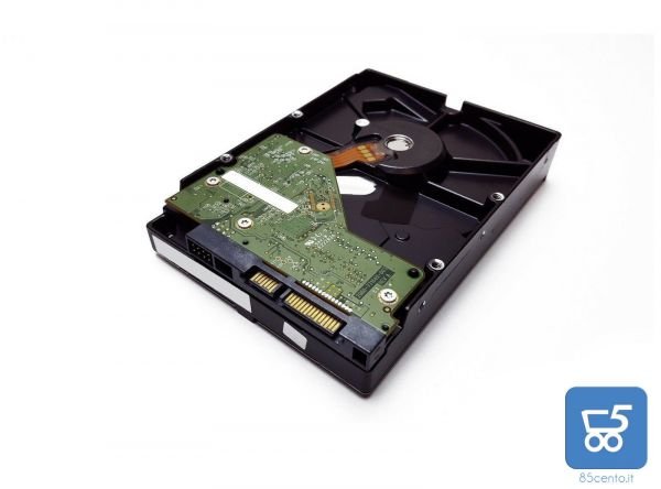 Composizione Hdd Hard Disk interni per Pc Desktop e Notebook - 2,5" e 3,5" collegamenti Sata e Ide a scelta vari formati e capacità - Usati